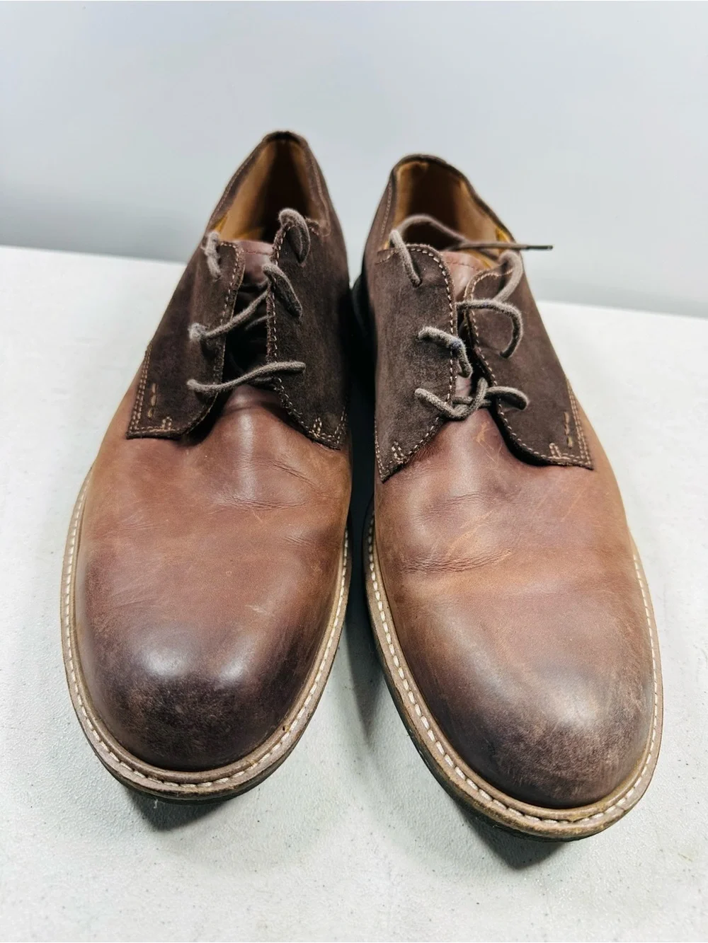Men's Brown Two-Tone Leather Derby Shoe